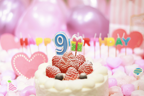 かわいい誕生日のイラスト素材のイラスト素材47496292- PIXTA