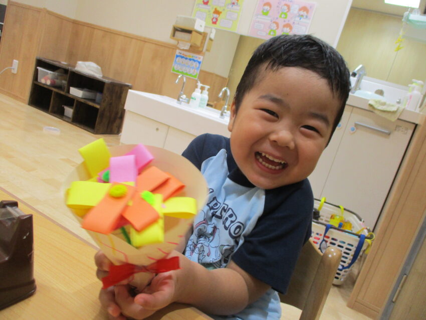 ３歳児 ファミリーデー制作東京・千葉にある認可・認証保育園ならぽけっとランド