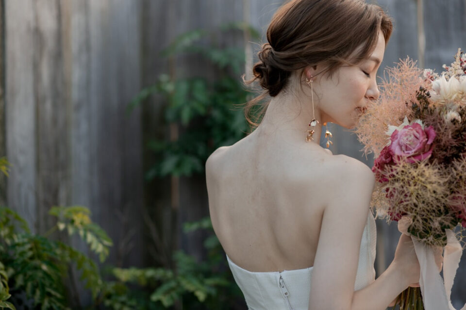 ロングヘア花嫁 フォトウェディングの髪型にもう悩まない！最新ヘアスタイルOtokucon