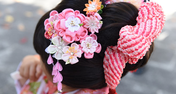 七五三髪飾り 桃割れ : つまみ細工鶫屋 つぐみや つれづれなるまま日記