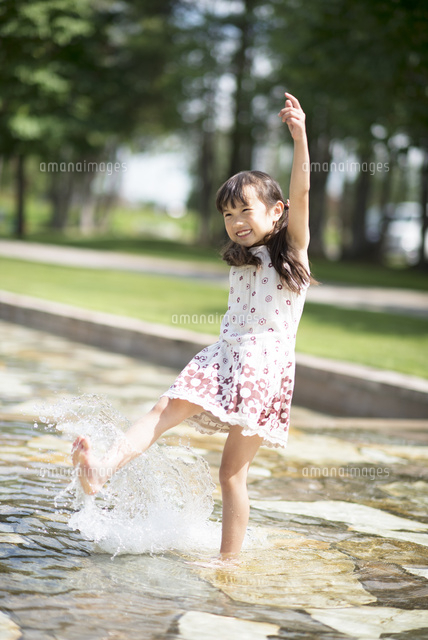 近藤沼でお水遊び : きらきらひかる＊