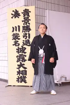 TBS出水麻衣アナ、「街中キス４連発」!!!』