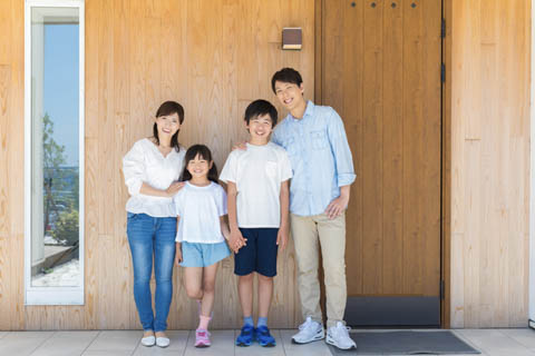 韓国スタジオ撮影体験 本物の韓国人カメラマンスタジオでの家族写真撮影韓服レンタルと子供向け撮影韓国カップル写真撮影 - KKday