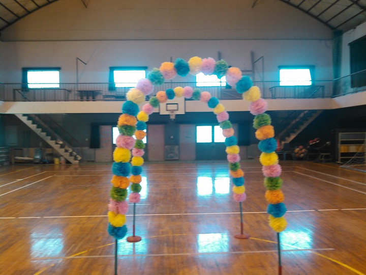 卒園式アーチ」のアイデア 20 件教室のデコレーション, 春の飾り付け, 飾り付け 手作り