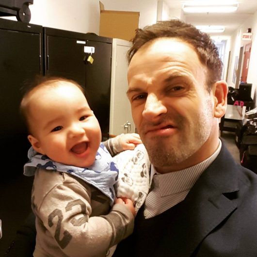 ルーシー・リューに男児誕生 代理母が出産 : 映画ニュース - 映画.com