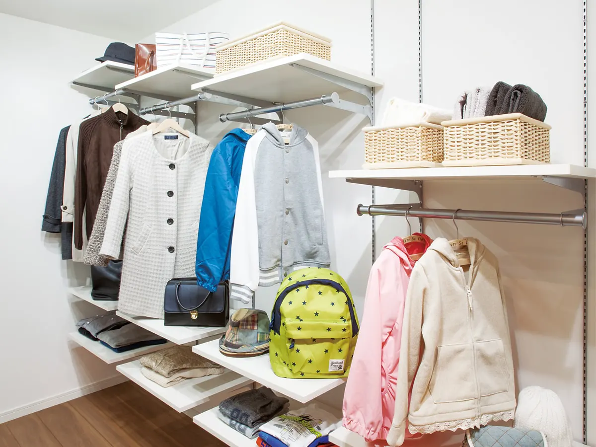 憧れ！理想のファミリークローゼットを作るアイデア住まいのスタイリングアイデアミラタップ 旧サンワカンパニー