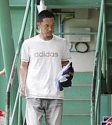 写真： 巨人 長嶋茂雄監督〝唯一〟本拠地胴上げ決めた男・二岡智宏一軍ヘッドは緊張知らずの男東スポWEB