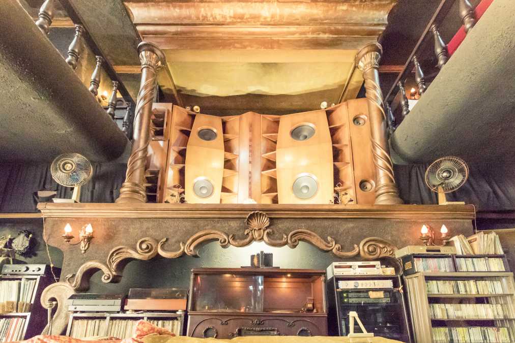 名曲喫茶ライオンHarumari TOKYO