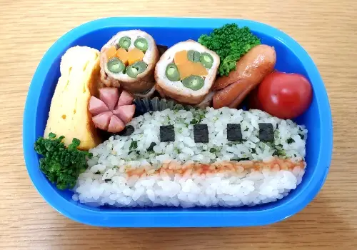 園生活最後！親子遠足のお弁当はキティちゃん料理のレシピや作り方暮らしニスタ