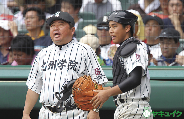 村上宗隆、55号達成でも「謙虚」は両親のおかげ 祖母が明かしていた村上家の教え「感謝を忘れないように」SmartFLASH スマフラ 光文社週刊誌