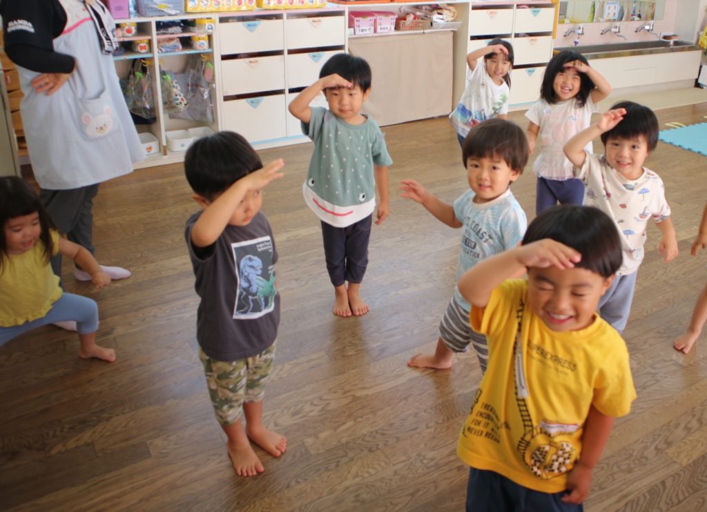 0・1歳児クラスだよりひまわり保育園