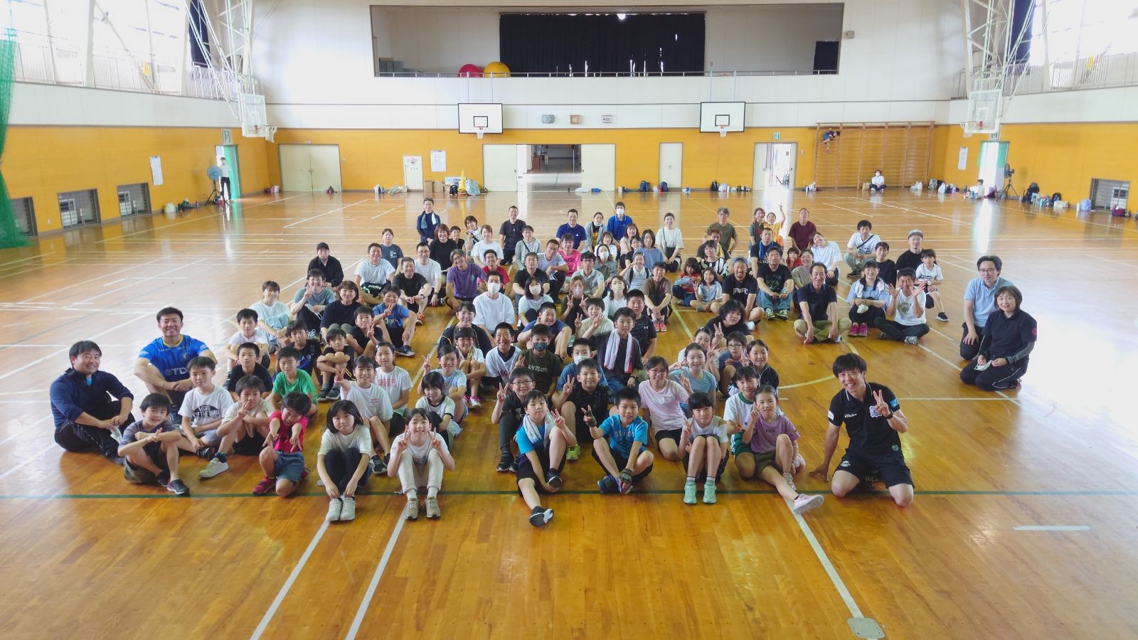 卒園式・卒業式コーデ おしゃれママから学ぶ！上品スーツおすすめ27選 - beamy