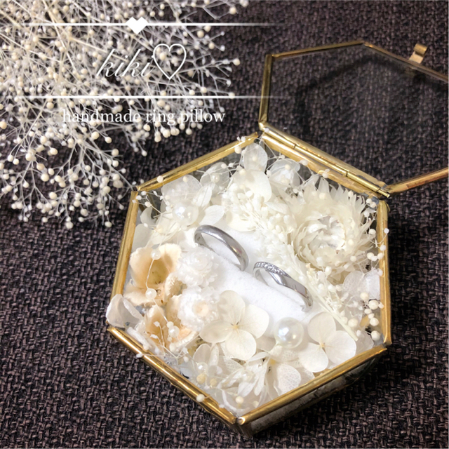 リングピロー アンティーク ホワイトローズ ガラスケース リング置き おしゃれ リング ピロー ガラス ケース ボックス プリザーブドフラワー 結婚指輪置き ギフト プレゼント 結婚式 結婚祝い 結婚指輪 花 ウェディング ブライダル 結婚記念日 女性 妻 記念日 完成品