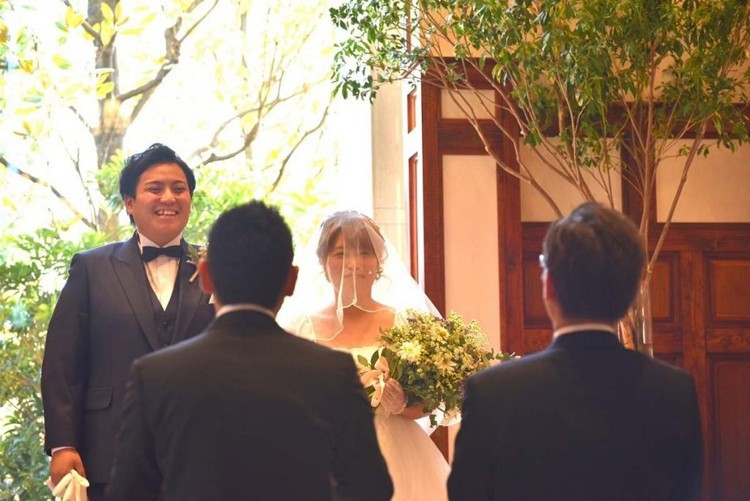 誓いの言葉はオリジナル！あたたかな人前式セレモニーキャメロットヒルズの結婚式挙式実例結婚式場を探すならハナユメ
