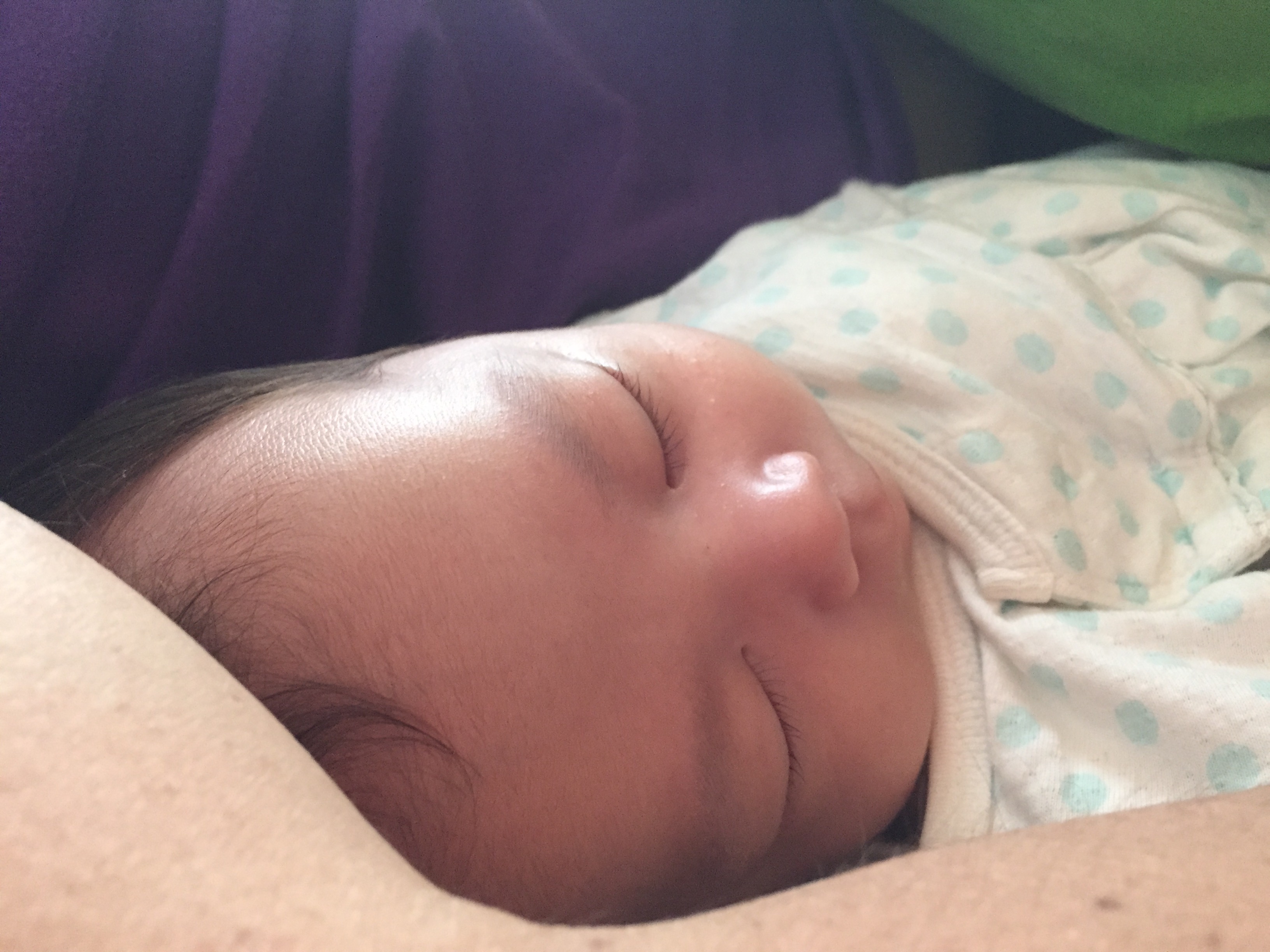 かわいい寝顔のおしゃれな赤ちゃんイラスト・フリー素材なら「シンテリ」