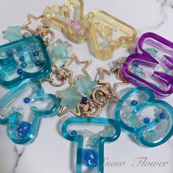 Amazon.co.jp: スプラトゥーン3 グッズ ぬいぐるみ キーホルダー イカ タコ クリスマスプレゼント 鍵 バッグ飾り 萌えグッズ 小道具プレゼント 子供 男の子 女の子 おしゃれ かわいい 小物 記念品 誕生日 プレゼント クリスマス 贈り物ブルー: おもちゃ