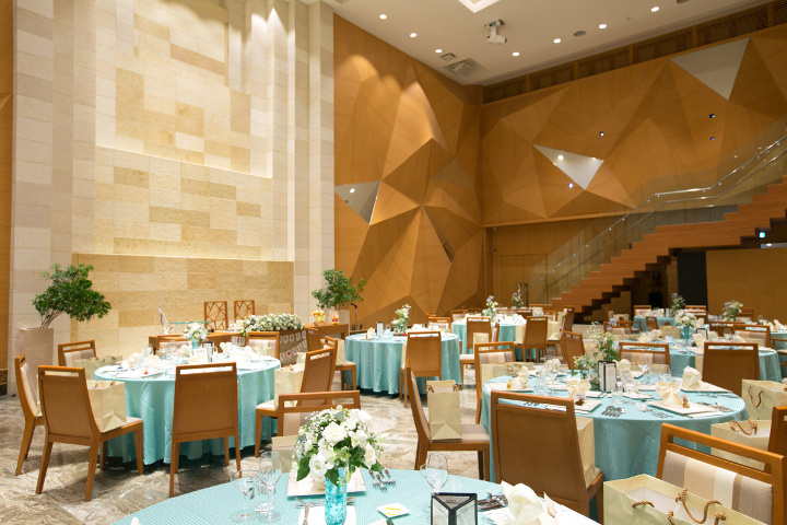 ブラウングラデで叶う♡秋のムード高まるウェディングアツメル結婚式レシピ 買える結婚式アイテム Wedding Mart ウェディングマート