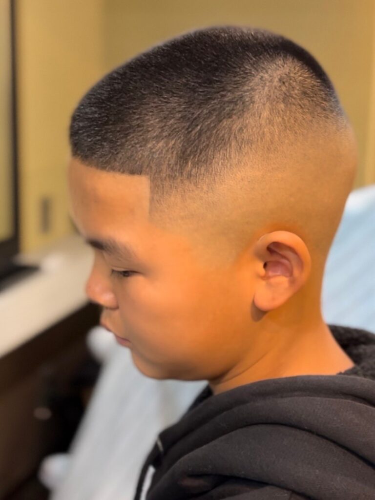 子供の丸坊主？さんぱつやおやじのあれやこれや