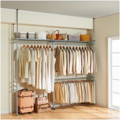 子供部屋のクローゼットは自由自在！！高2の娘の洋服が増えたよ。削ぎ家事研究室