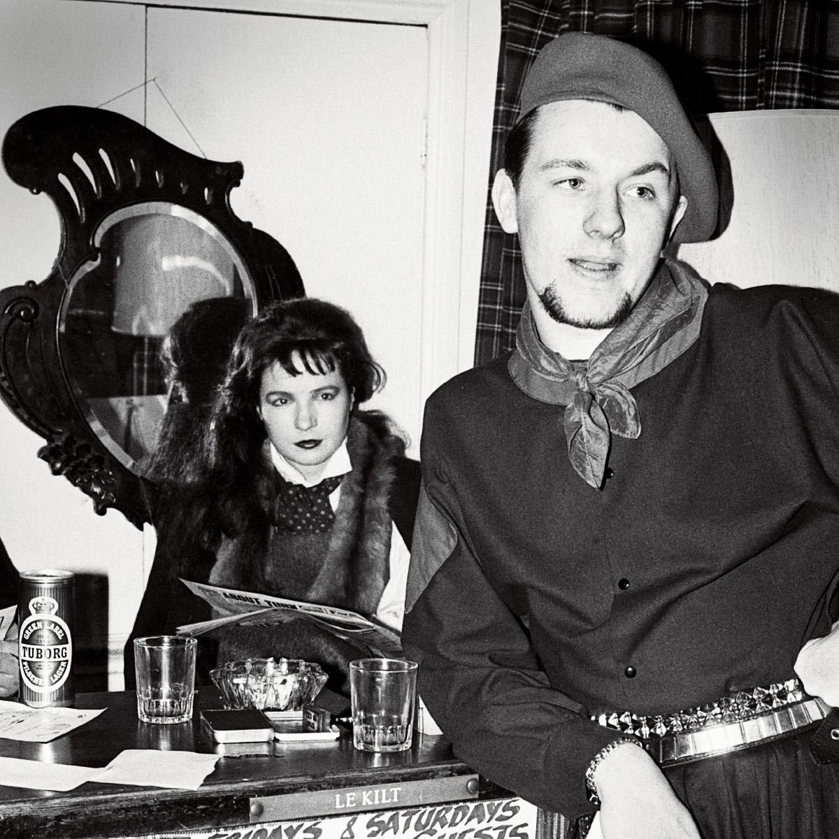 中村佳穂 今年のツアーも残すところ、25日のすみだトリフォニーホールあと１日のみ！ 多くのコアなファンが集まりそうそんな中の、今日はメンテナンスデー。 @kahonakamura_info @twiggy_mihomatsuura @yusuosh