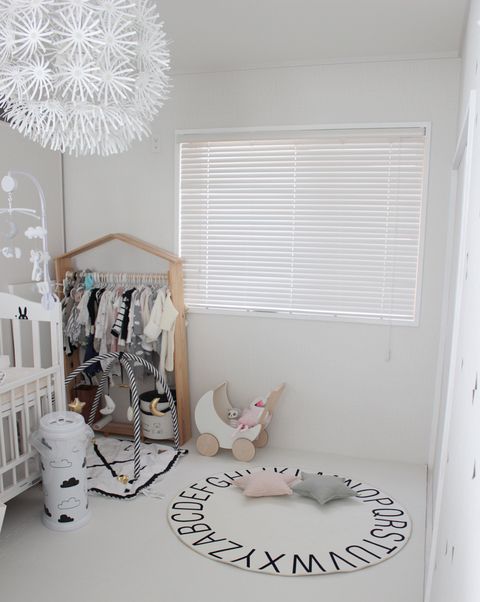 狭いリビングこそベビーサークルは必要？ おすすめタイプやメリット・デメリットを解説 - AQレントマガジン