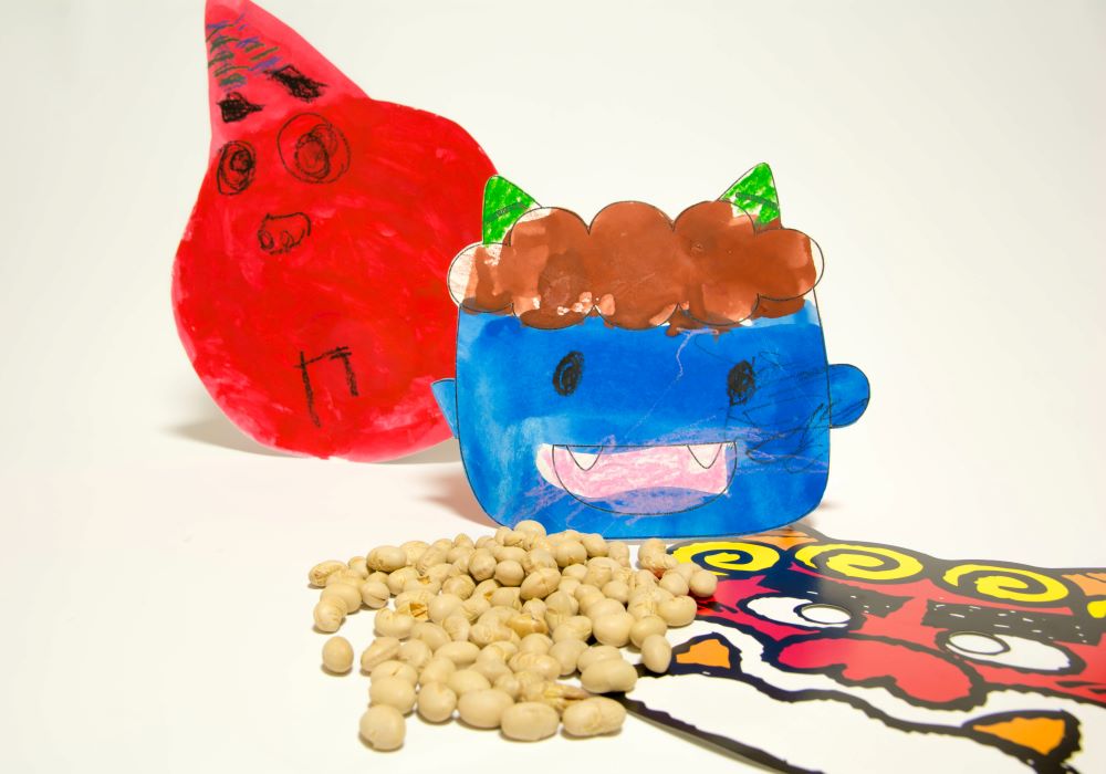 鬼のお面 年長- 光の子