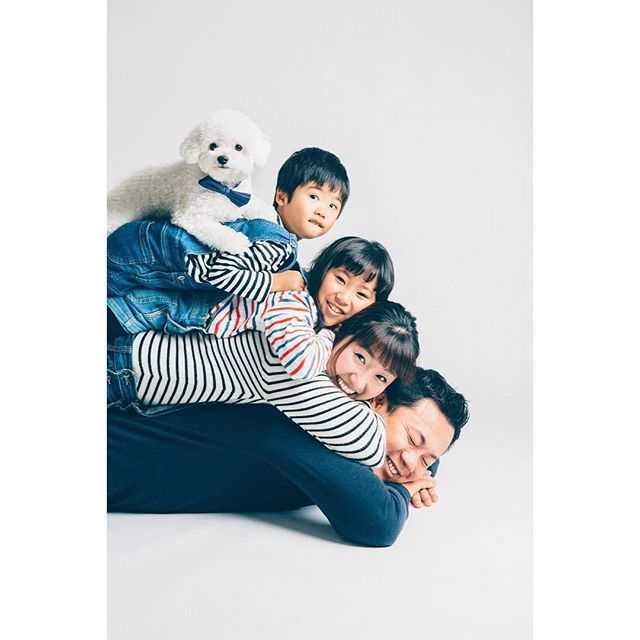 プロに学ぶ！人に見せたくなる「家族写真」のセルフ撮影アイデア写真と、ちょっといい暮らし。 - 写真を楽しむWEBマガジン