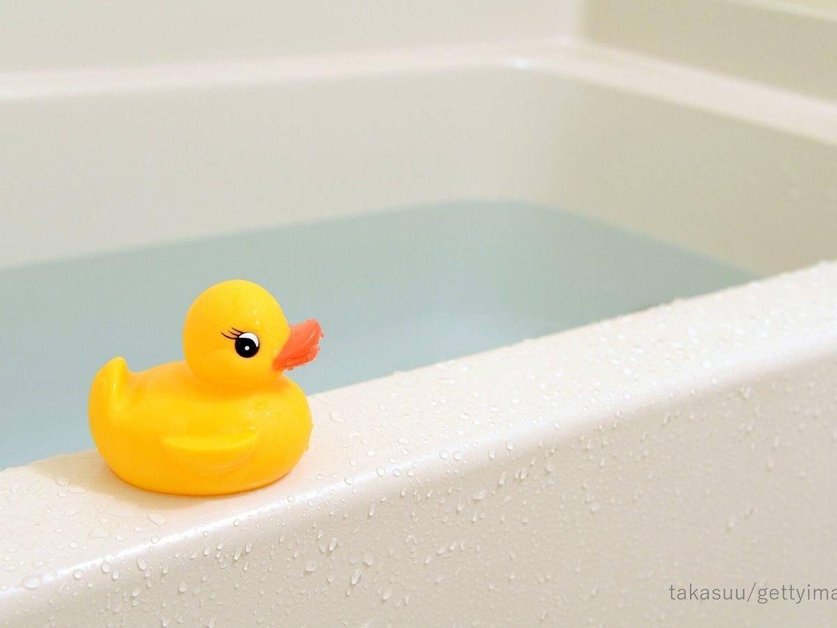 赤ちゃん 子供 幼児 シャンプーキャップ 目に水が入らない ベビー シャンプーハット シャンプー用 洗髪用帽子 お風呂グッズ サイズ調整可能 お風呂21段階 子供用 シャンプーグッズ 防水帽子 洗髪用 お風呂用品 バスグッズ バス用品 その他ベビー帽子