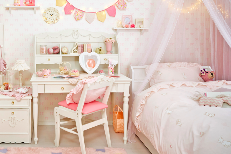 5畳の部屋で可愛い部屋作りが出来るレイアウト。憧れの海外風な子供部屋に！ - オーダー家具、インテリア通販のアーネインテリア 公式