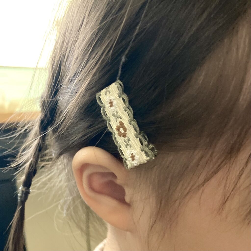 Handmade ハンドメイド の「プチエンゼルセット マジックテープタイプヘアゴム 」 - WEAR