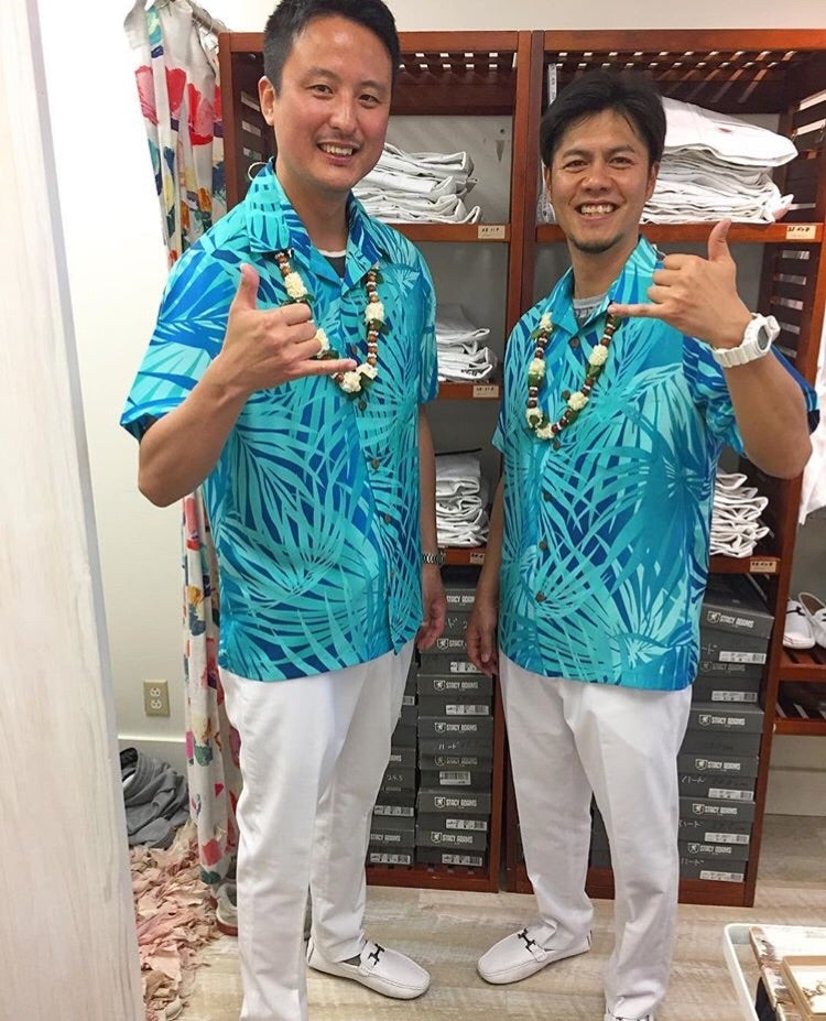 ゲストの衣装レンタル – 1日1組限定のハワイウェディング 挙式,結婚式 のプロデュース会社 リゾートウェディングならレア・ウェディング