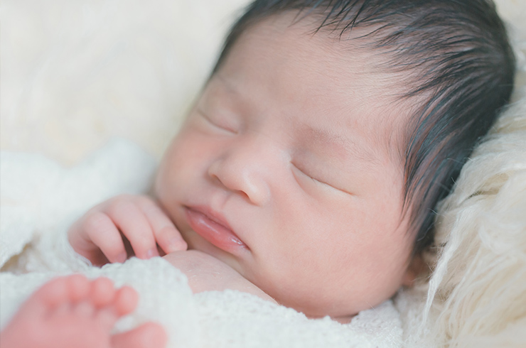 生まれたての赤ちゃん」の写真素材1,843件の無料イラスト画像Adobe Stock