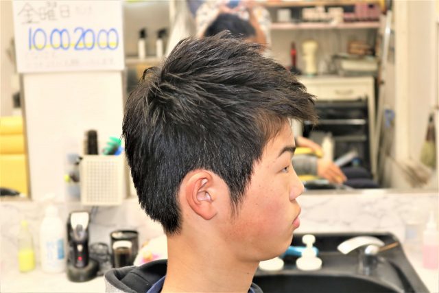 レオン🙄：刈り上げない短髪 ツーブロック有り