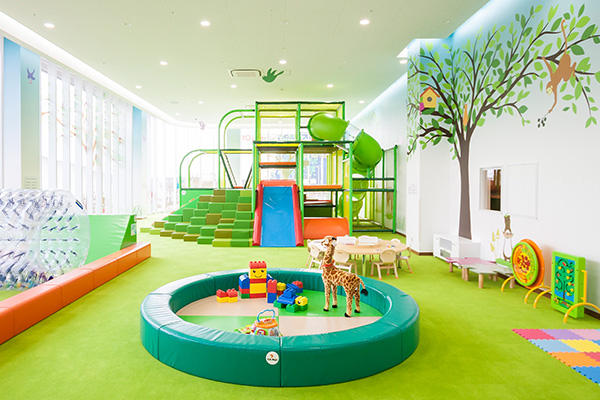 キッズスペース編 子どもは楽しく遊べる♪大人は安心してくつろげる♪ファミリー向けの民泊のお部屋を作りましたつづる