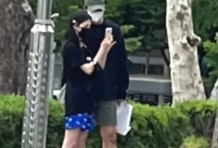 エリス・ソヒ、芸能界引退発表「15歳連想実業家と結婚」