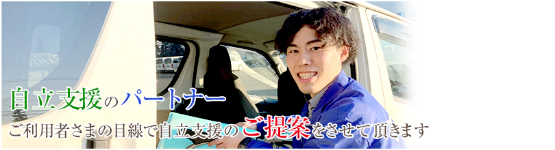 赤とんぼ……山の畑の桑の実を 小籠に摘んだは 幻か〜🎵