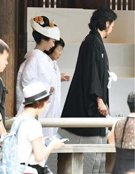 旦那さんと👯🖤 真生、ゆうかおめでとう👩🏻‍❤️‍💋‍👨🏽 末長くお幸せに💕💕結婚式コーデ結婚式お呼ばれ