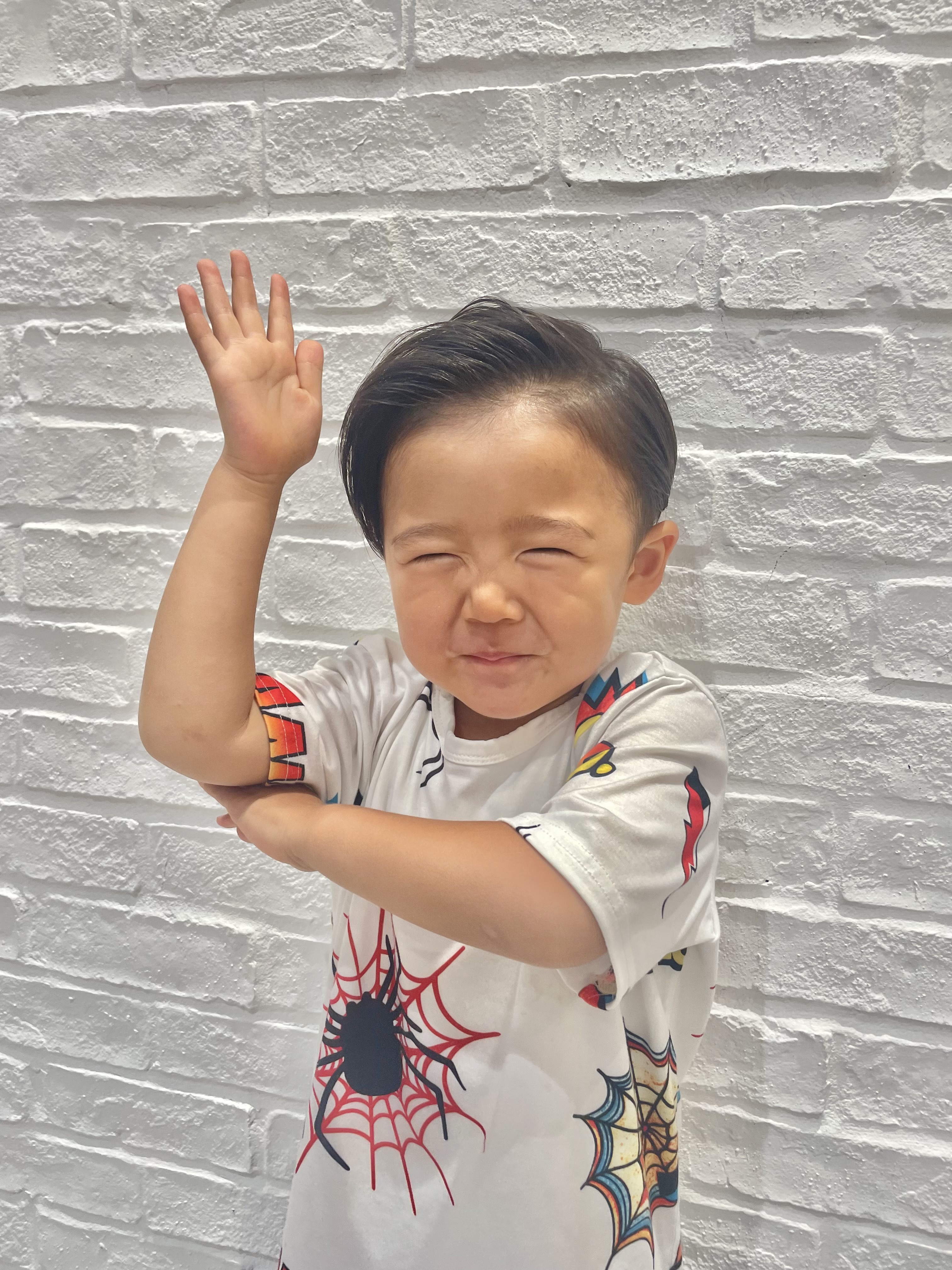 こどもの髪型 ツーブロ七三スタイルチョキ友こども専門美容室チョッキンズキッズサロンCHOKKIN'S