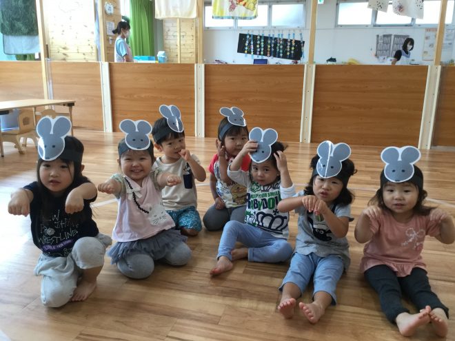 体サイズのブロックでつくるダイナミックな集団遊び教育・保育関係者向けサイトPLAYSCAPEボーネルンド