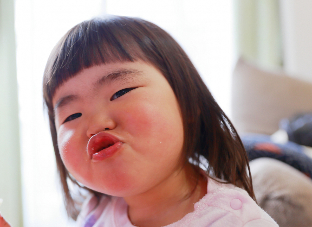 子供たちがキスする愛の信頼と優しさバレンタインデーと愛のコンセプトイラスト素材透過、PNGフリー画像ダウンロード - Pngtree