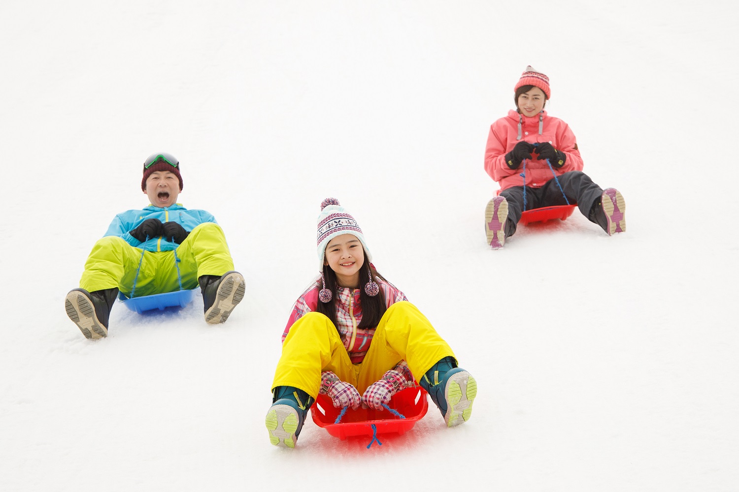 楽しく上達！3人の子を育てる元プロに聞いた「子どものスノーボードデビュー」のコツと最初に揃える道具スキー・スノーボードBE-PAL キャンプ、アウトドア、自然派生活の情報源ビーパル