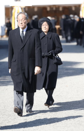 BRADIOの音楽はなぜ、人の心を踊らせるのか 3人の評者がクロス・レヴューで迫る、その魅力の正体 - OTOTOY