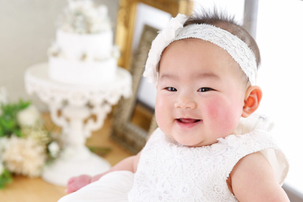 赤ちゃんはいつから笑うの？赤ちゃんの初めての笑顔パンパース