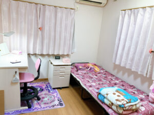 子供部屋をレイアウトでおしゃれに！ 4.5帖で何ができる？ 収納もバッチリな女の子部屋