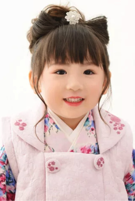 3歳・7歳の七五三で日本髪をするには？必要な長さや髪飾り、アレンジ例をご紹介News＆Blog出張撮影・出張カメラマンのLIFESNAP七五三・お宮参り・家族写真