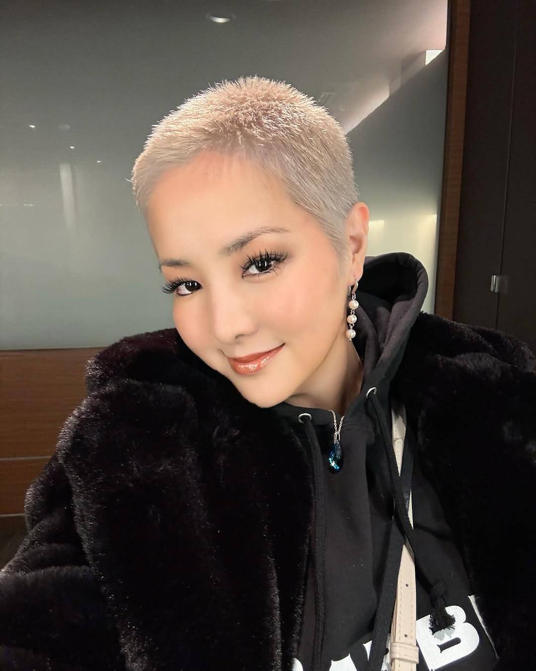 てるてる坊主の無料 フリー イラストかわいい手描きの無料素材「てがきっず」保育園・小学校・介護施設にぴったりのフリー素材イラスト