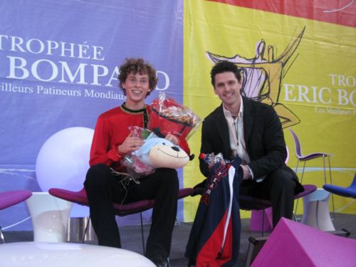 スケートと歩む人生佐藤 有香 本通販Amazon