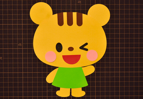 壁面飾り⭐保育壁面⭐秋⭐落ち葉とりすフリマアプリ ラクマ