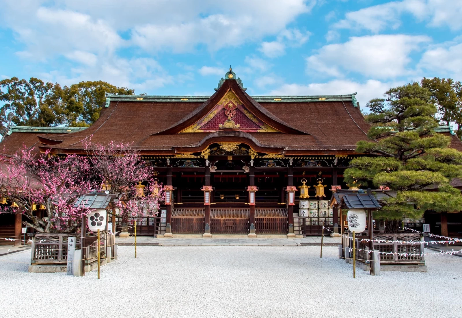 夏の京都観光ならコレ！】青もみじに川床も♩涼を堪能する旅～１日目～ - バスレポ