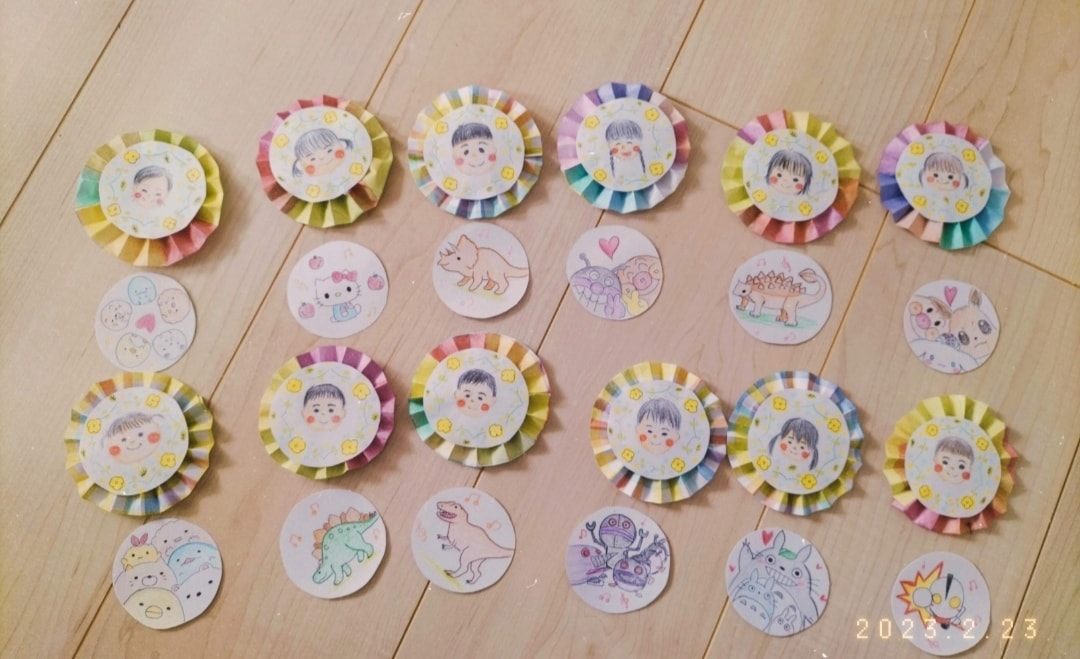 手作りメダル〜空き容器で楽しむ立体的なメダル〜保育と遊びのプラットフォーム ほいくる